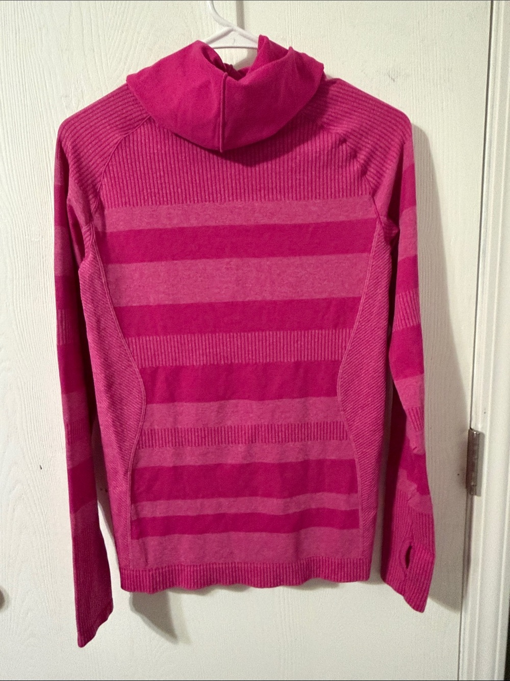 NWOT Brooks Run Happy Streaker' Seamless Hoodie Long Sleeve Stripes Medium Pink - Picture 9 of 11